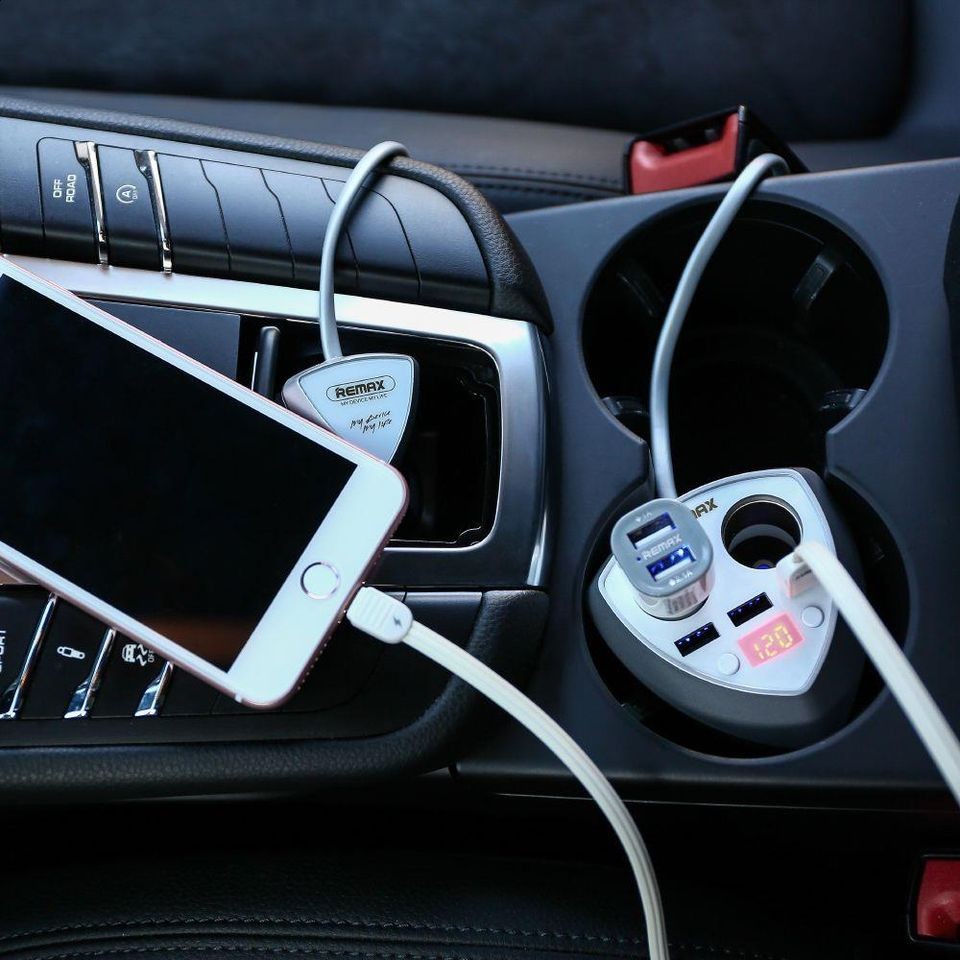 Remax Smart Car Charger