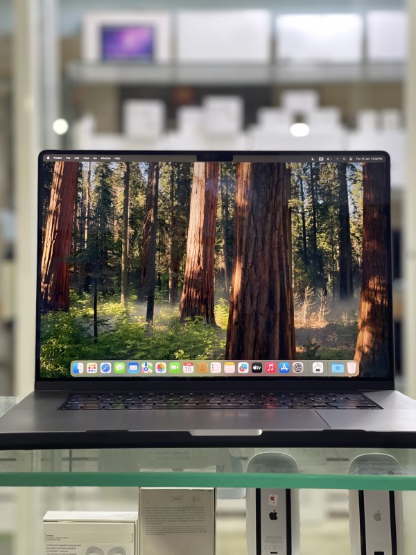 Used MacBook Pro 16-inch 2021 ,Apple M1 Pro chip 10‑core CPU and 16‑core GPU,  16GB RAM, 512GB SSD - Gray